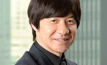 さんま、ダウンタウンより薄味の内村光良で紅白は挽回できるか?