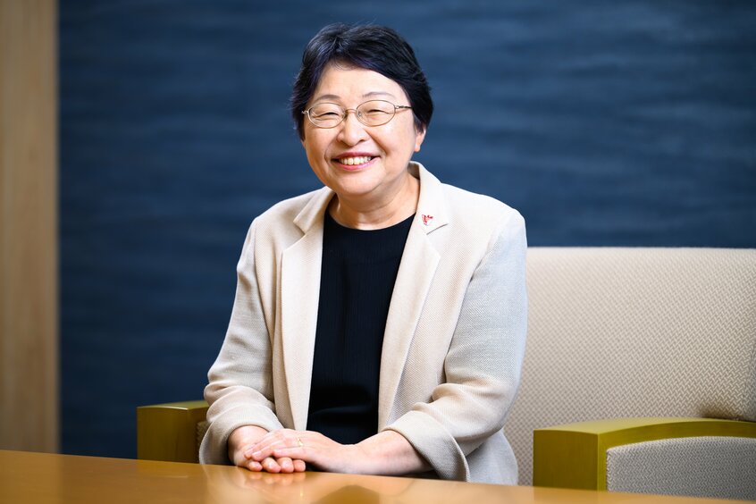 上智大学の杉村美紀学長:すぎむら・みき/1962年生まれ。1985年お茶の水女子大学文教育学部教育学科卒業。92年東京大学大学院教育学研究科博士課程満期退学。2002年に上智大学文学部教育学科に専任講師として着任。13年より総合人間科学部教育学科教授。25年4月から現職。(撮影/小山幸佑)