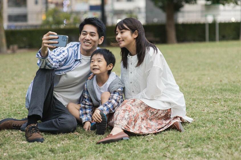 映画「LOVE LIFE」/幸せな人生を手にしたはずの妙子(木村文乃)に、ある日、悲しい出来事が──。全国公開中 (c)2022映画「LOVE LIFE」製作委員会&COMME DES CINEMAS