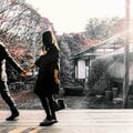 アプリで出会いは増えているのに「普通の人ってどこにいるの?」 結婚したい女性の嘆き 年収が上がらない社会的構造が影響か