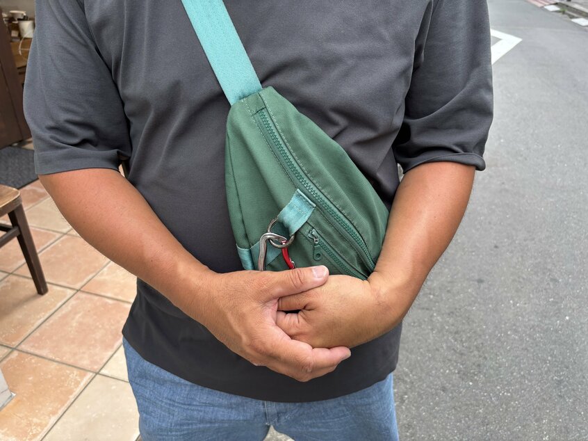 「いまの気候は気合で乗り切れるものではもうありません」と語る配達員の男性。この数年で2回、夏場の配達中に熱中症で倒れ、救急搬送された(photo 渡辺豪)