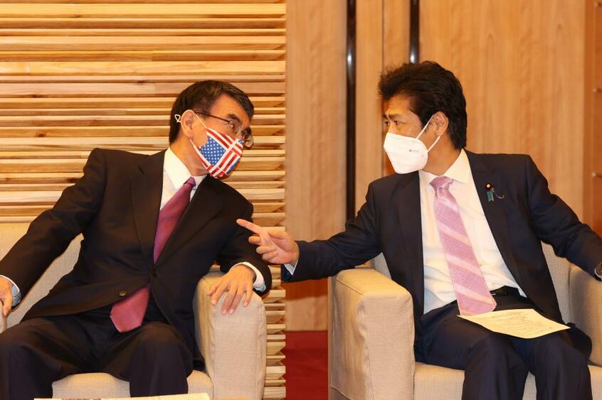 写真・図版（1枚目）| ワクチン接種「システムハラスメント」と現場から悲鳴　河野大臣VS厚労省の縦割り弊害