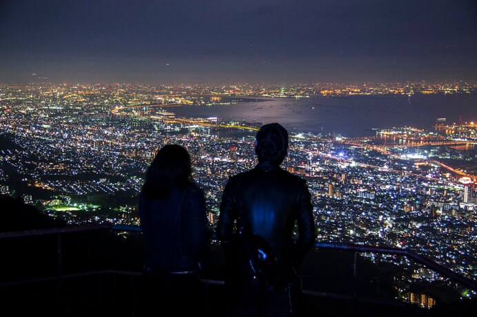 摩耶山 掬星台の夜景（兵庫県）