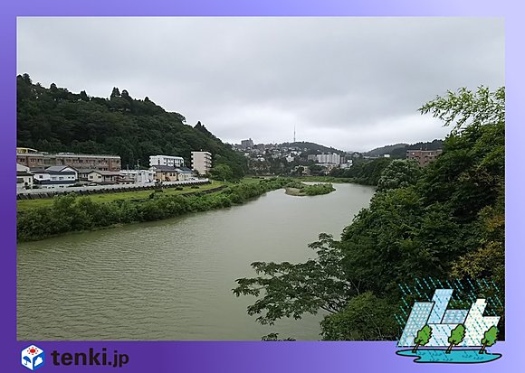 愛宕大橋から見た広瀬川の様子(仙台市)
