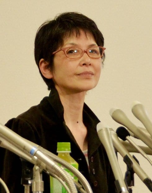 萩原流行さんの事故死に疑惑の目を向ける妻まゆ美さん　（ｃ）朝日新聞社　＠＠写禁