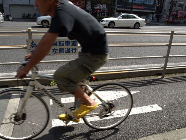 「自転車専用レーン」がもっと普及すれば…（※イメージ）