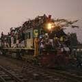 「やがて幻に」。写真家・米屋こうじが写す東南アジアの鉄道風景