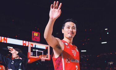 富樫勇樹は「名実ともにBリーグの顔」　日本人初の1億円プレーヤーが見据える未来