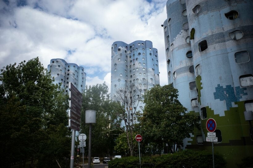 犠牲者のナエルが住んでいた公共団地パブロ・ピカソ近くの別の公共団地（撮影／柳下雄太）