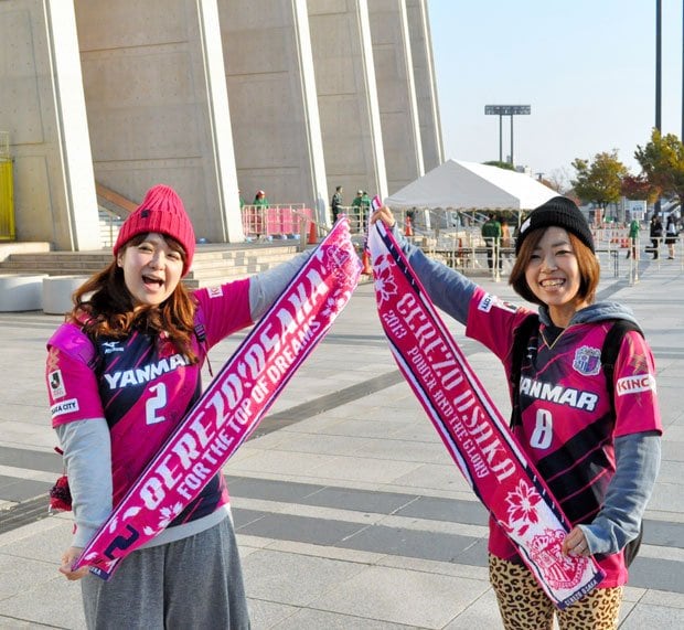 悲願の初優勝に向けてカギを握る「セレ女」たち　（c）朝日新聞社　＠＠写禁