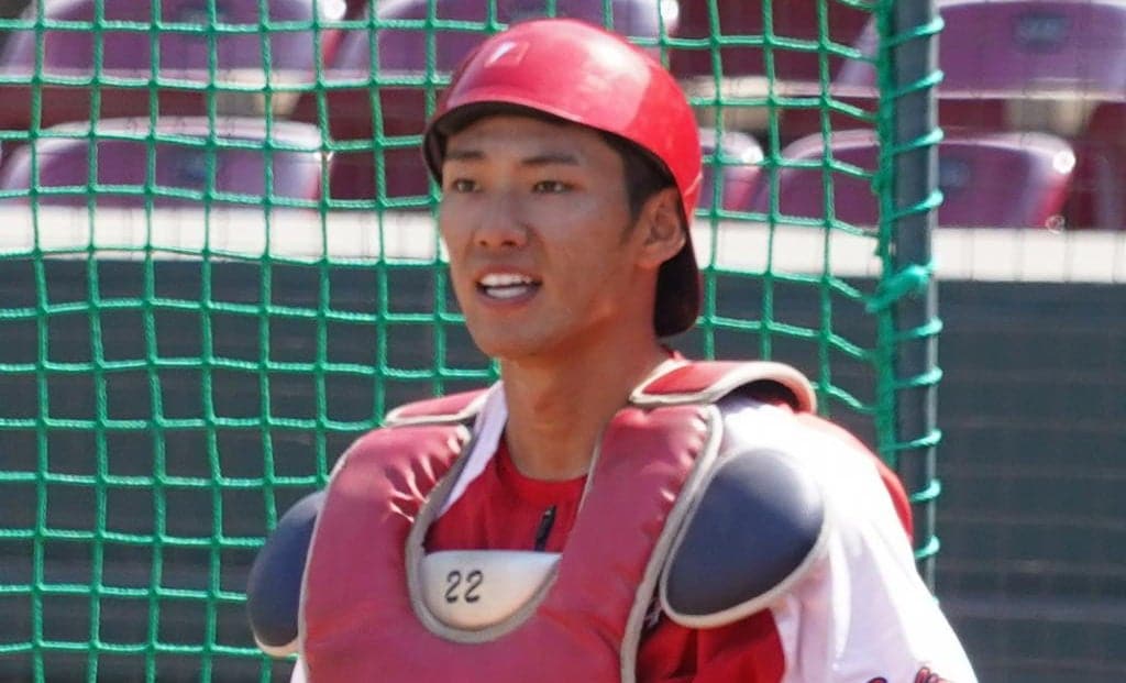 広島・中村奨成はこのまま終わるのか 6年目の今季は「最後の