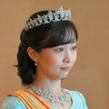 【写真特集】「ほほ笑みのプリンセス」と海外で絶賛された佳子さま 斜め45度のロイヤルスマイルは「優美で完璧」
