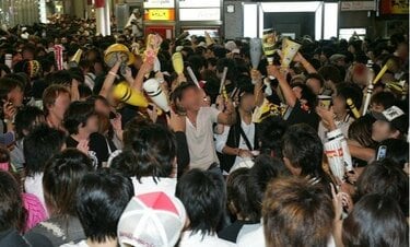 阪神が「アレ」すると大阪に一体何が起こるのか　過去には「5000人ダイブ」「全裸」「車暴走」…逮捕者も