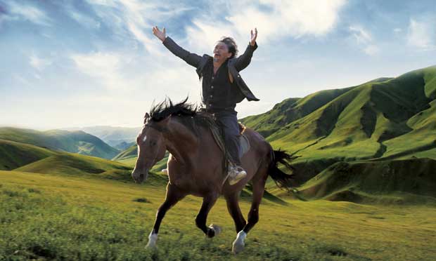 「馬を放つ」は東京・岩波ホールほか全国順次公開中。岩波ホール創立５０周年記念作品第２弾