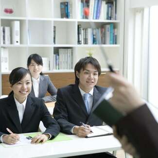 【社会人の学び直し】一橋大院「観光MBA」プログラムを観光業者が学ぶ 法政大院ではサステイナビリティ学