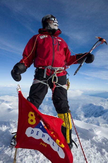 2014年6月23日、第3弾で挑戦したデナリ山頂に立つ石川和則代表