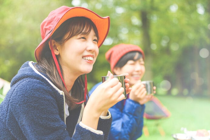 美味しいコーヒーやお茶を飲みながら、食後のチルタイム。