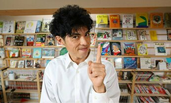 小島よしおが「有名女優と同じ名前でいじられてつらい」と悩む高2女子に伝えたい、オンリーワンの本当の意味