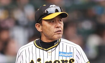 阪神を悩ます次期監督問題 高まる「V逸でも岡田監督続投」求める声