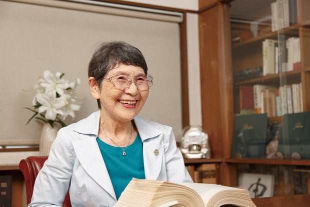 写真・図版（1枚目）| 90歳の現役女性弁護士が大阿闍梨に教えられた「一日一生」という生き方