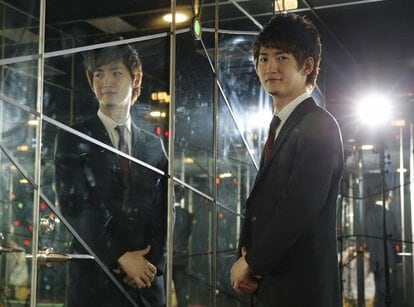 じげん社長平尾丈（３０）私立進学校出身で、同級生たちが「周囲にすすめられたから」というだけの理由で東大を目指す姿に違和感があった。「自分は高卒で就職しようと思っていたくらいでしたから」。リクルート入社後、２５歳で同社関連会社の社長となり、２０１０年に独立した（撮影／今村拓馬）