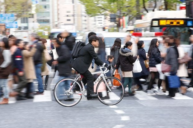 自転車通勤が増えているが保険加入者は少ない。自宅外の盗難が保証される保険のお薦め商品はまだない（撮影／今村拓馬）