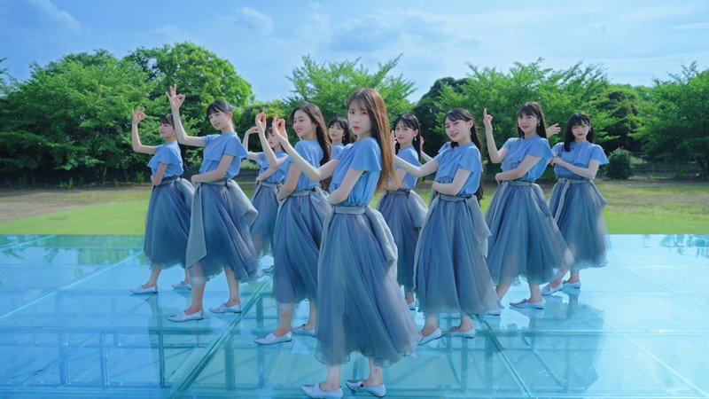乃木坂46、5期生楽曲「バンドエイド剥がすような別れ方」MVで進学校での友情を描く