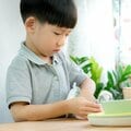 〈夏休みシーズン〉子どもの「留守番」 親が知っておきたい、家の中の“6つのキケン”とは