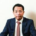 ナイツ塙宣之「78歳のお義父さんと同居中。限度知らず、天真爛漫な行動にも〝諦め〟の境地で」