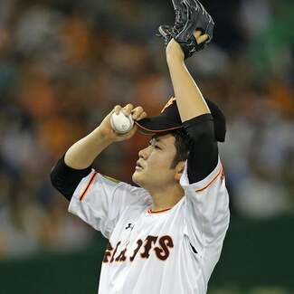 菅野智之は今オフ米移籍か 巨人は「大物FA投手」ダブル獲りに動く可能性も?