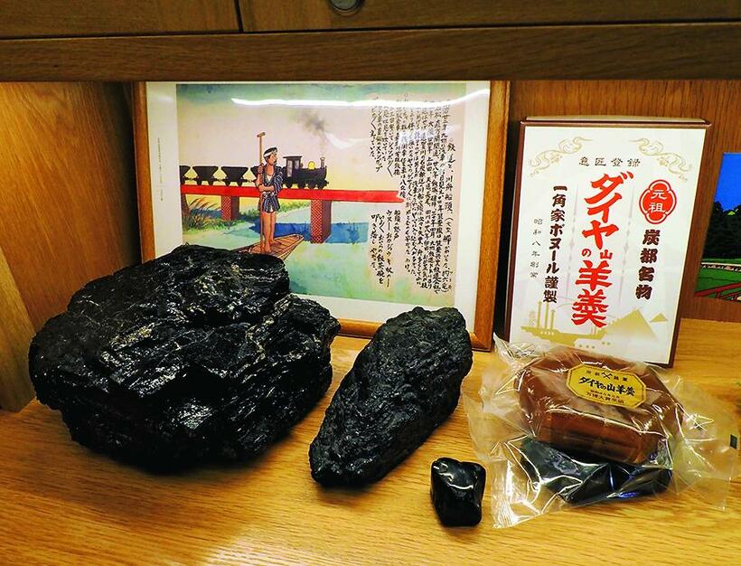 インテリアには本物の石炭が使われている。ランチには福山剛シェフ監修「筑豊の誇り」と題した「黒ダイヤ 鱈と蕗の薹のフリット」が供される