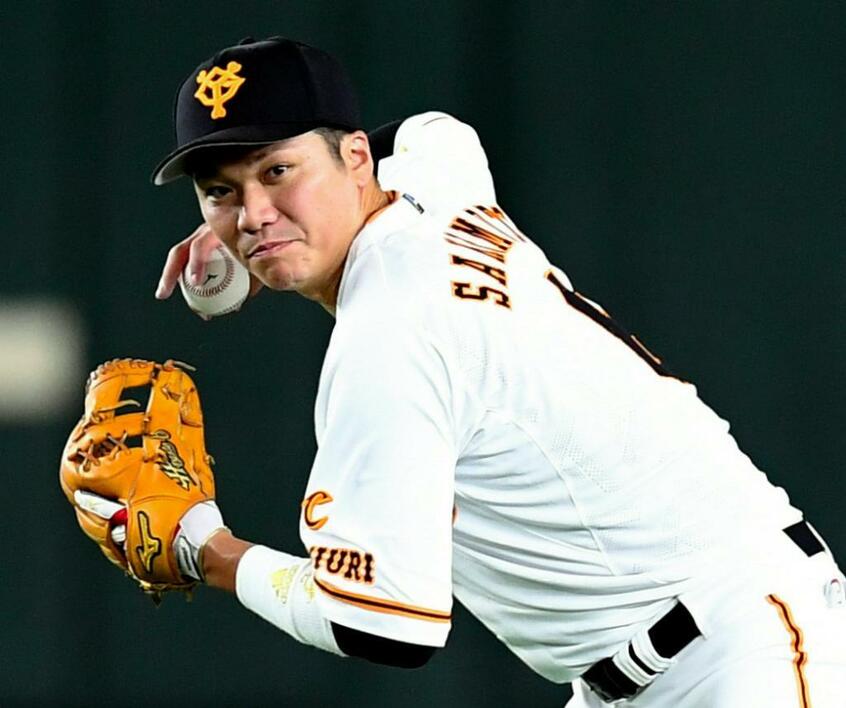 巨人・坂本勇人　（ｃ）朝日新聞社
