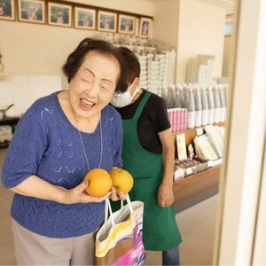 102歳現役美容部員の「人と比べない」習慣 「人は人、自分は自分」と割り切れば心も健康に