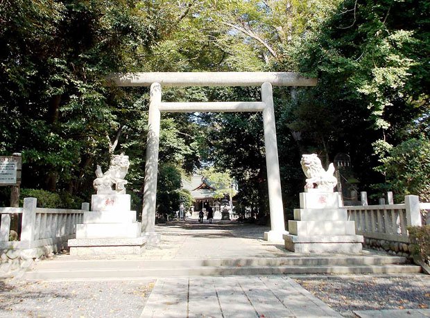 平塚「前鳥（さきとり）神社」