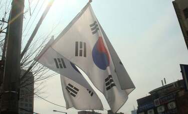 朴槿恵前大統領罷免　混乱が続く韓国の行方は…