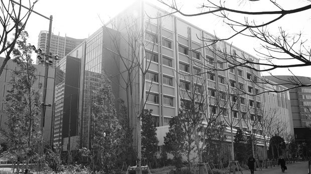江東区豊洲に移転した芝浦工業大附属中学高校（撮影／写真部・小林修）