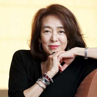「母親の日常しかやってなかった」小林麻美が電撃引退後の生活を林真理子に語る