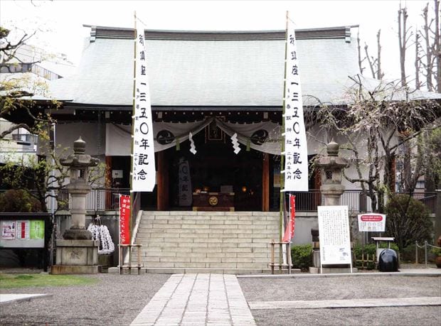 亀戸香取神社拝殿