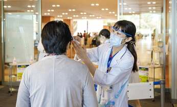 がん医療にコロナを持ち込まない 「専用外来」「病院分け」患者守る病院の対策