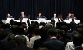 フジ異例の「10時間超会見」でも不十分　危機管理広報の専門家「何とかスタートラインに立った」