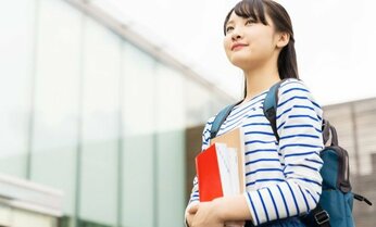 留学する若者の夢を踏みにじる斡旋業者はなぜ無くならない? 法規制進まず留学システムに穴