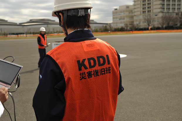 復旧作業にはKDDIの災害復旧班があたる