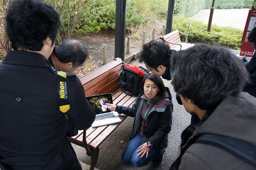 トラベル三脚VEO体験会。開催前に山田先生から機材の説明や撮影に関するアドバイスが行われた