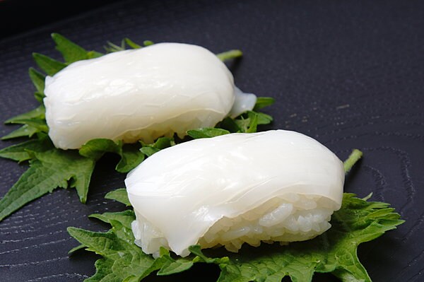 これは「イカのお寿司」。標語に結びついて印象に残る。