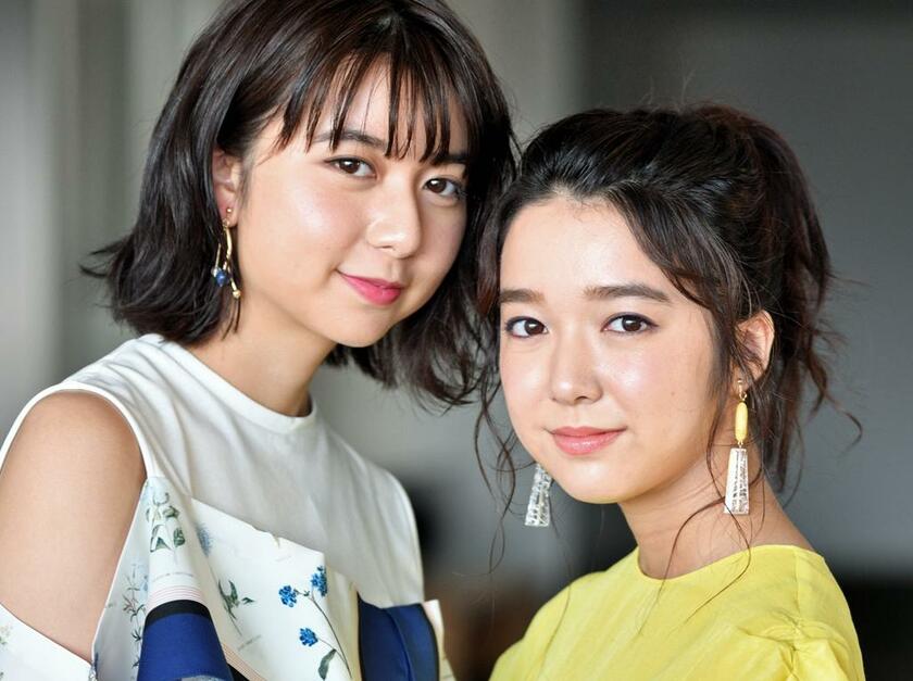上白石萌歌（左）と上白石萌音（右）の姉妹(Ｃ)朝日新聞社