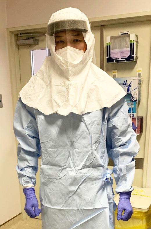 院内感染を防ぐために、内視鏡検査の際はマスクや防護服などのPPEの装着を徹底している。しかし、PPE不足のため制限して使用しており、今後さらに深刻になる可能性もあるという