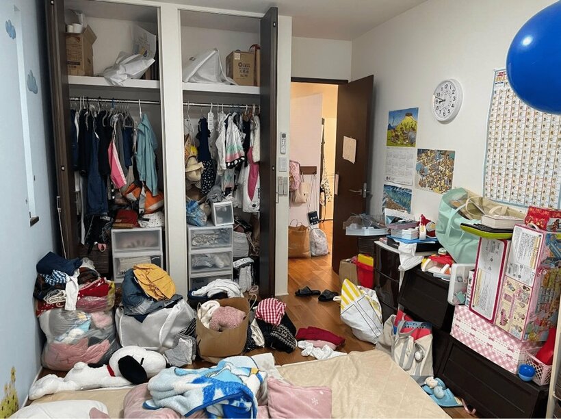 「自分が片づけられないから子どもたちも片づけられない」と言っていた子ども部屋／ビフォー