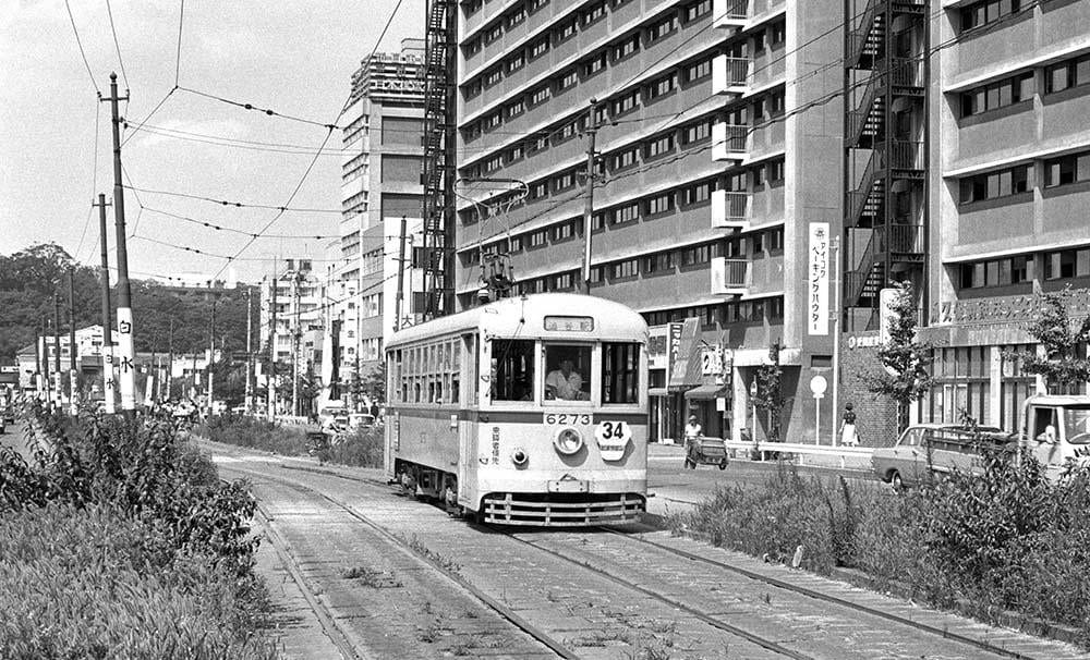 2ページ目)いまとはまるで別世界の54年前「麻布十番」が、“都電王国”と謳われた理由 | AERA dot. (アエラドット)