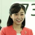 天皇陛下と雅子さまは、「おそろい」の水色の装いで植樹祭へ、佳子さまは鮮やかなピンク色のスーツでギリシャへ出発