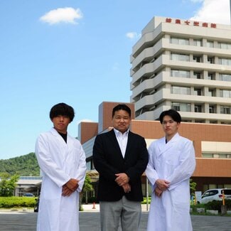 サラリーマン家庭で医学部に息子2人進学 小中高と公立の兄、小中高と私立の弟 その共通項は?